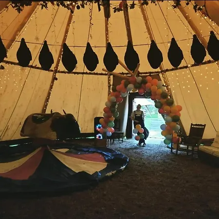 Burtree Country House With Secluded Hot Tubs Country house Thirsk