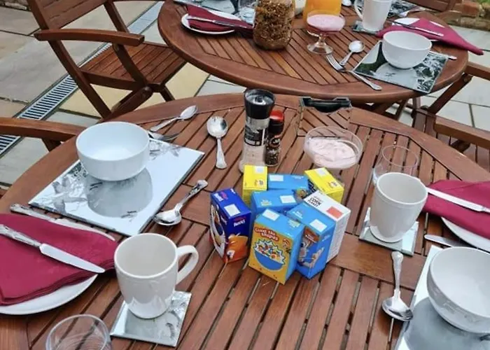 Country house Burtree Country House With Secluded Hot Tubs