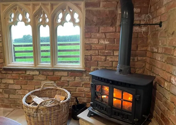 Country house Burtree Country House With Secluded Hot Tubs *