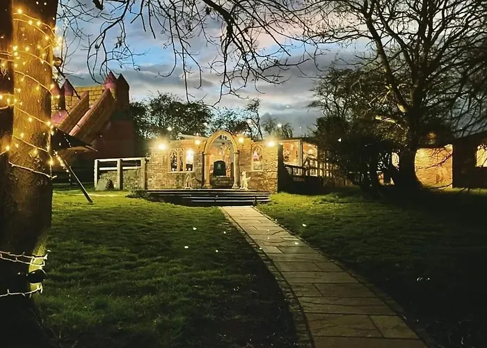 Burtree Country House With Secluded Hot Tubs