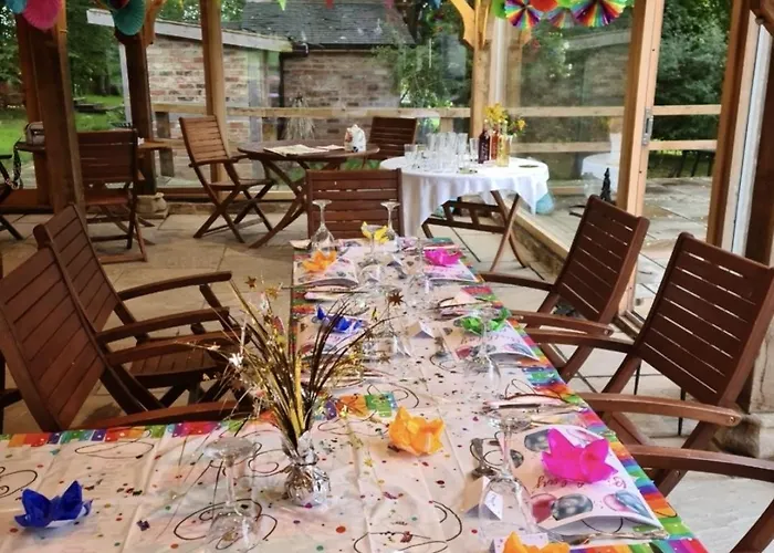 Country house Burtree Country House With Secluded Hot Tubs *