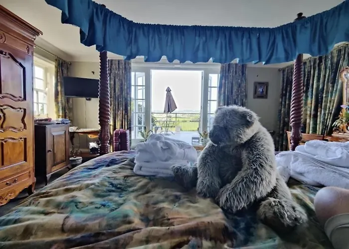 Burtree Country House With Secluded Hot Tubs Country house