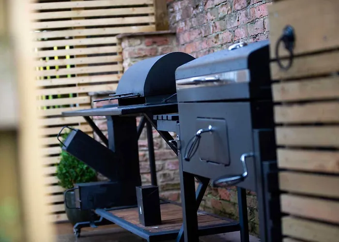 Burtree Country House With Secluded Hot Tubs * Thirsk