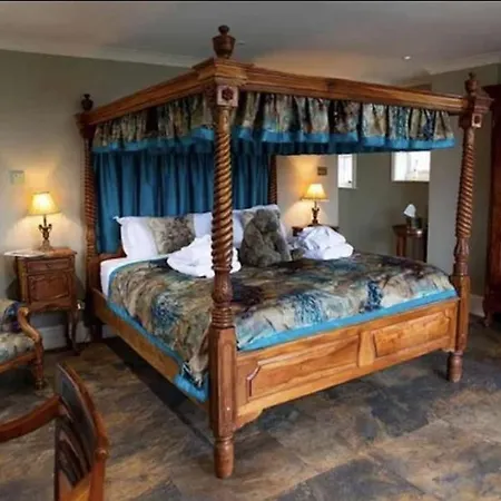 Burtree Country House With Secluded Hot Tubs * Thirsk